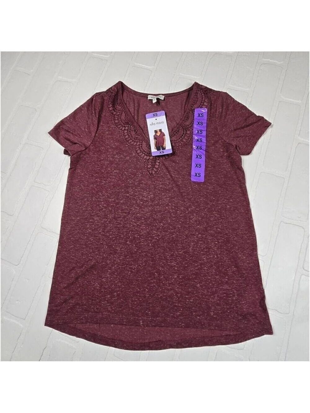 Ella Moss Lace V Neck Top XS